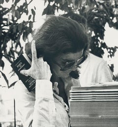 Jackie Onassis, new girl in town; Black and White; Paris, 1970s, 29, 8 x 20, 1 cm
