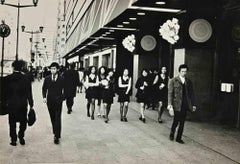 Japon Cherry Blossoms and Discs - Exit from Work - Vintage Photograph - 1960s