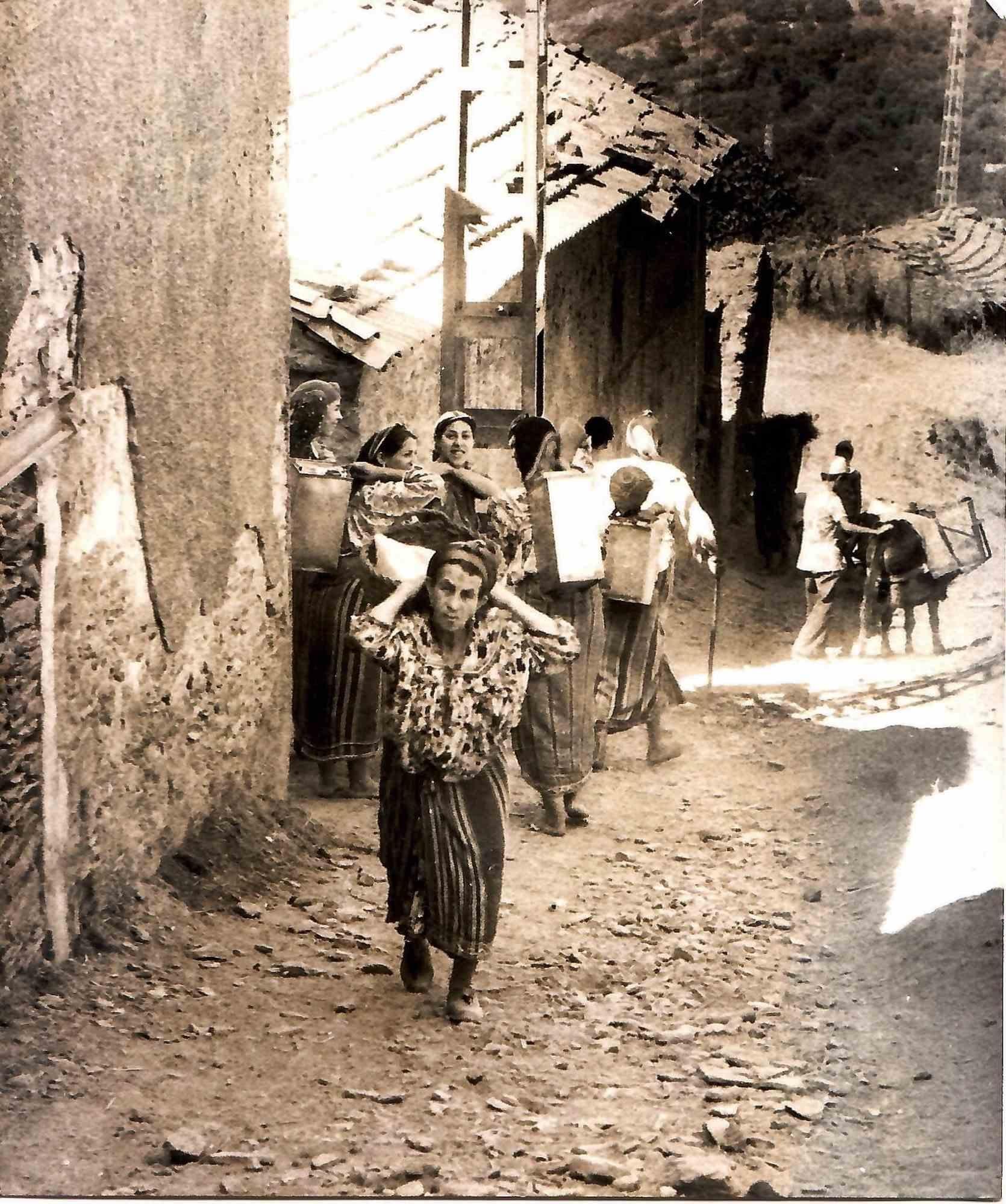 Unknown Black and White Photograph - Kabili Women, Algeria - Vintage Photograph - 1977