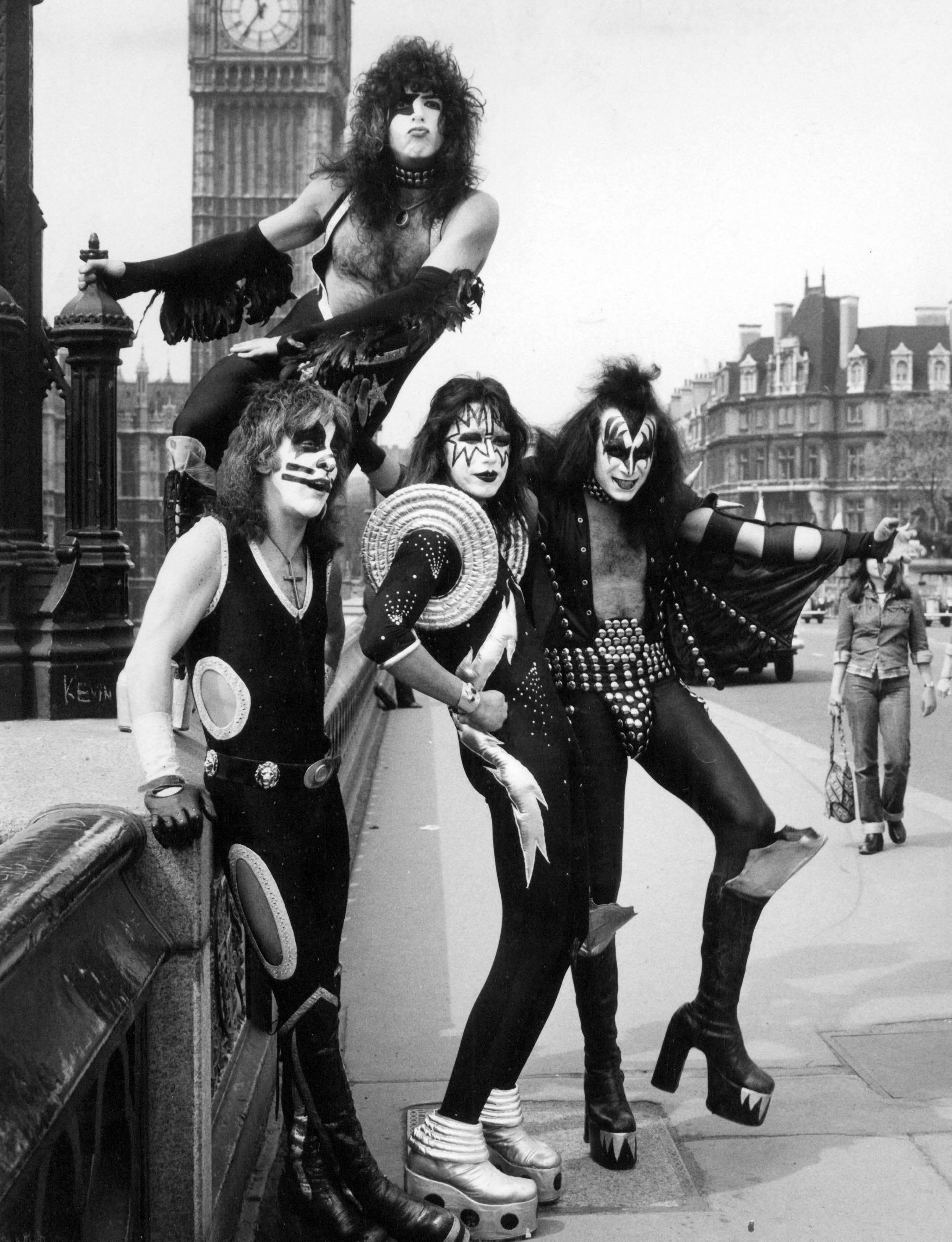 Unknown Black and White Photograph - KISS on a Street in London, England