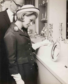 Lady Blandfort opens Antique Dealers' Fair - Vintage Photograph - 1964