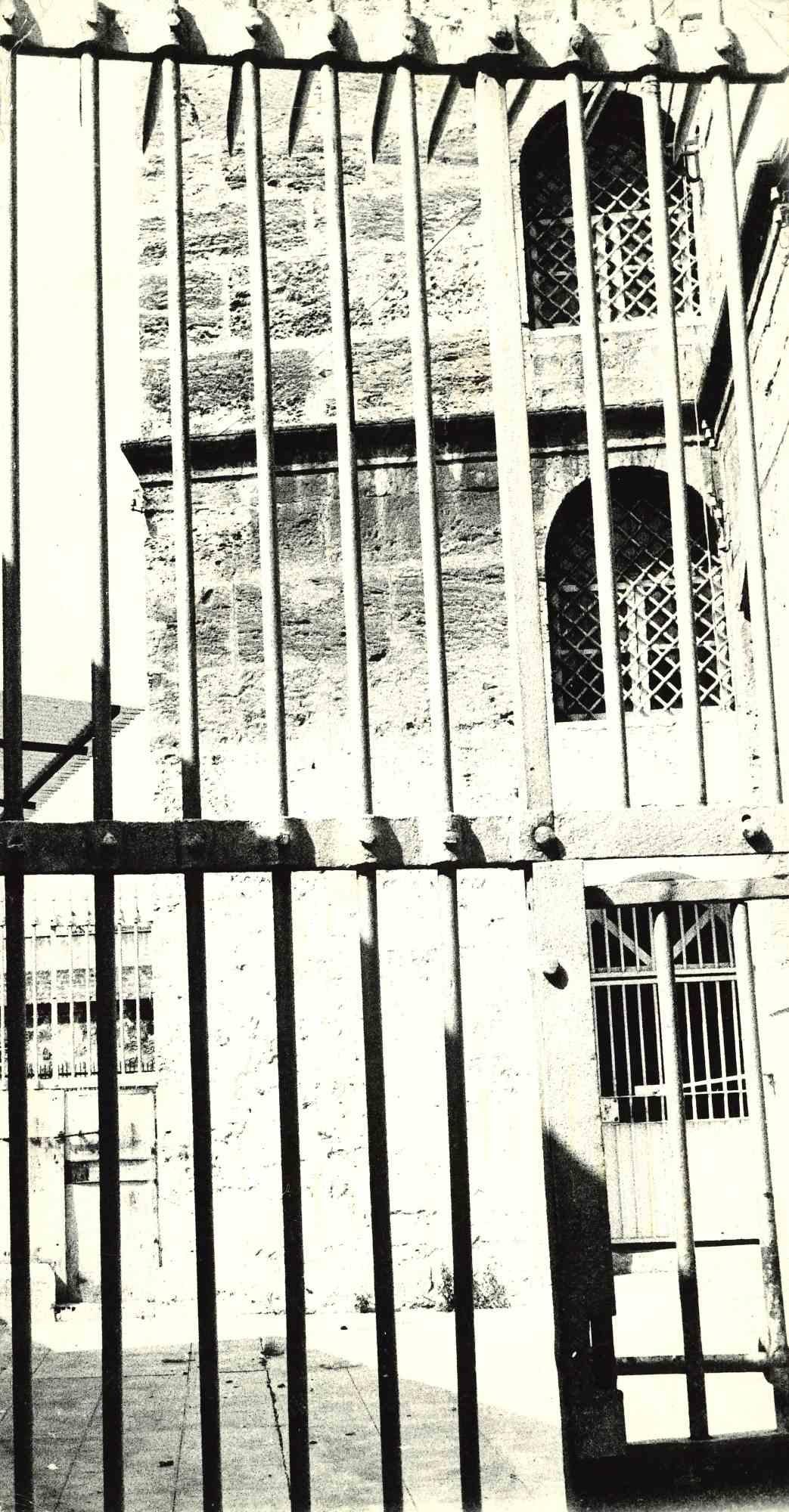 Unknown Landscape Photograph - Le Nuove , Turin - Vintage Photograph - Mid-20th Century