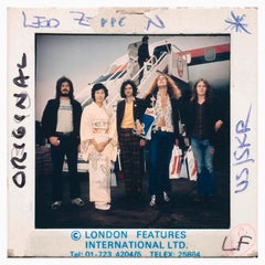 Led Zeppelin arrivant à Tokyo 1972 - Slide Print original