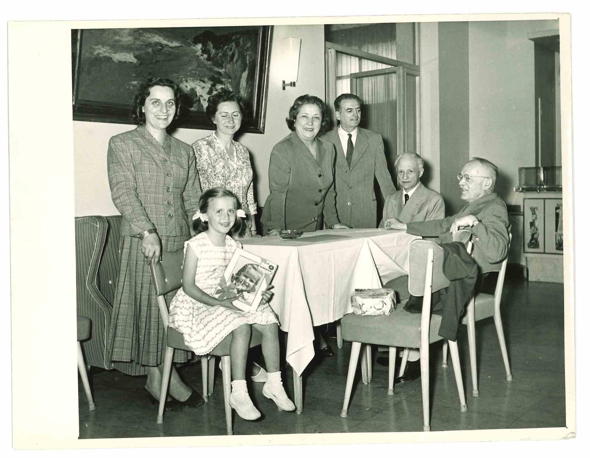 Unknown Portrait Photograph - Life in Italy in 1960s - Vintage Photograph - 1960s