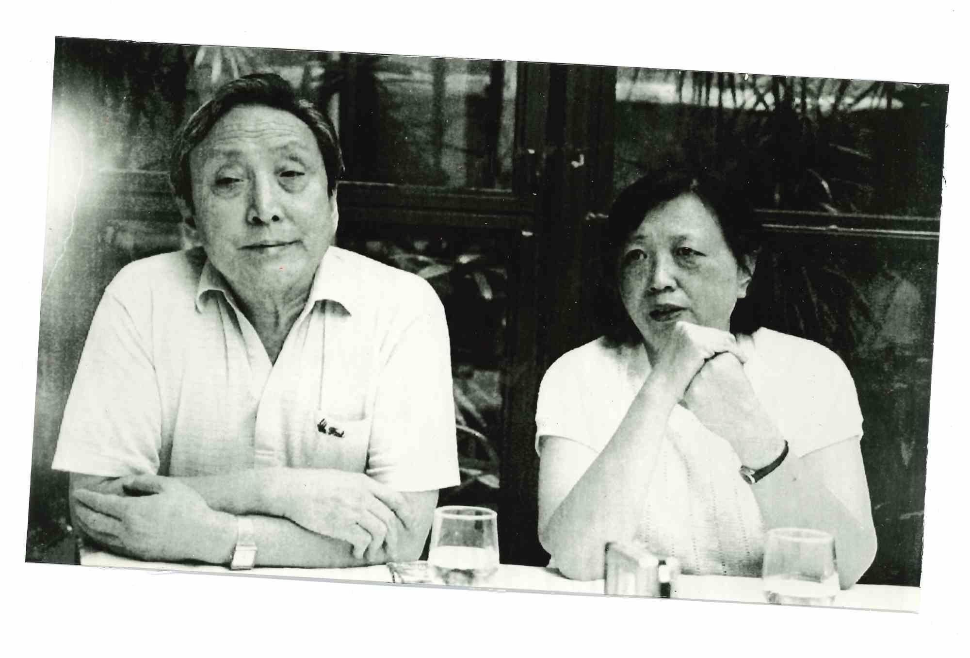 Unknown Figurative Photograph - Liu Binyan and Zhu Hong - 1980s