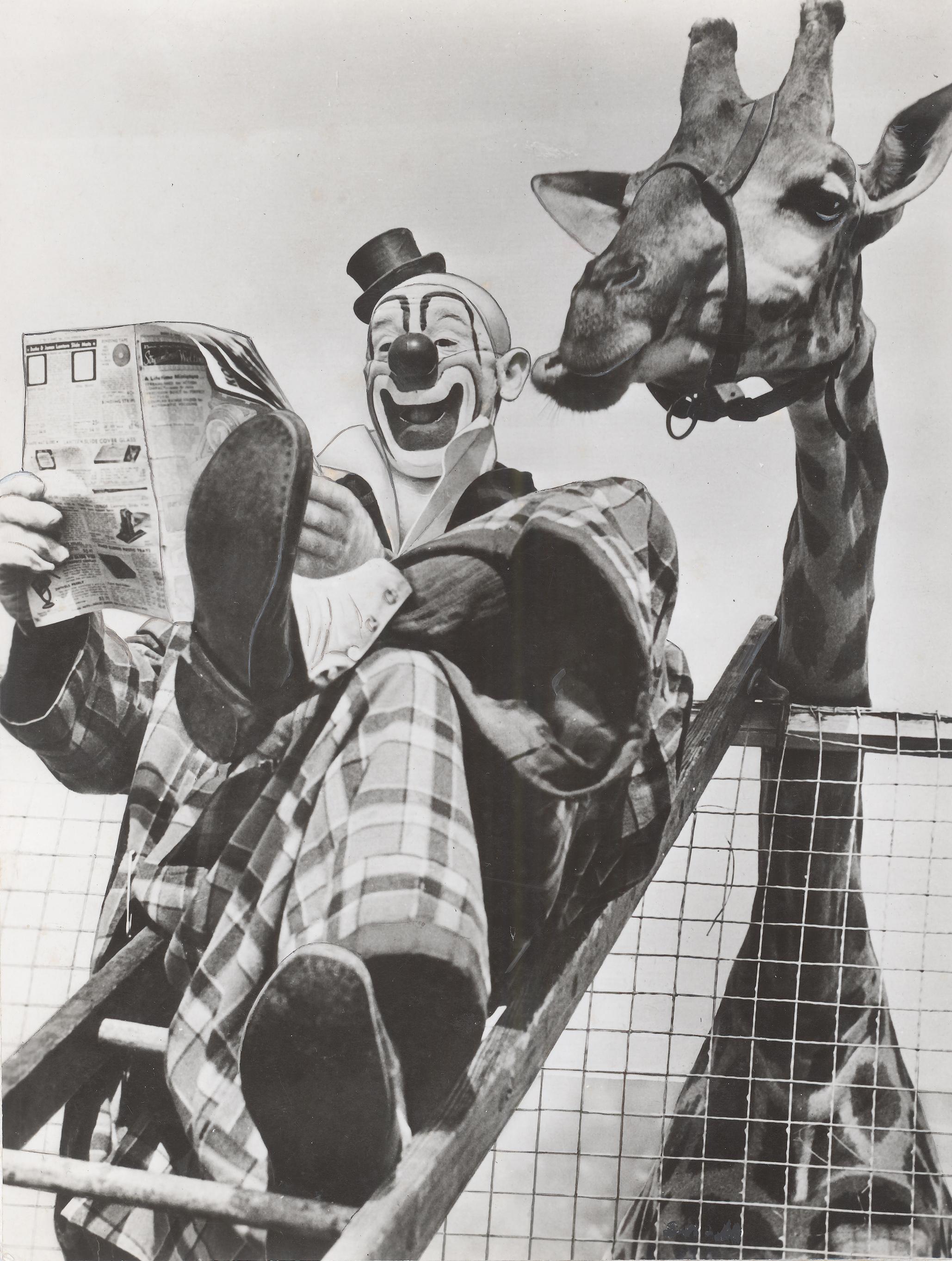 Lou Jacobs Ringling Bros. and Barnum
Bailey Circus Clown with Giraffe