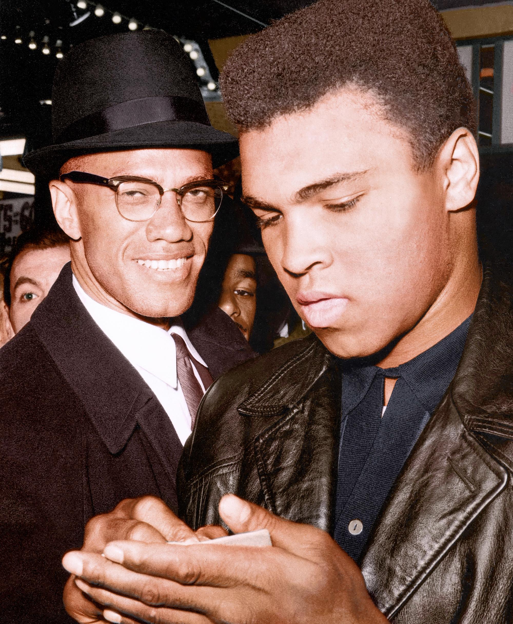 Portrait Photograph di Unknown - Malcolm X e Muhammad Ali
