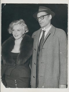 Marilyn Monroe and Arthur Miller, ca. 1956, 26,4 x 21 cm