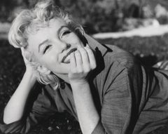 Marilyn Monroe Relajada y Sonriente