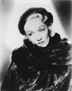 Marlene Dietrich en pieles