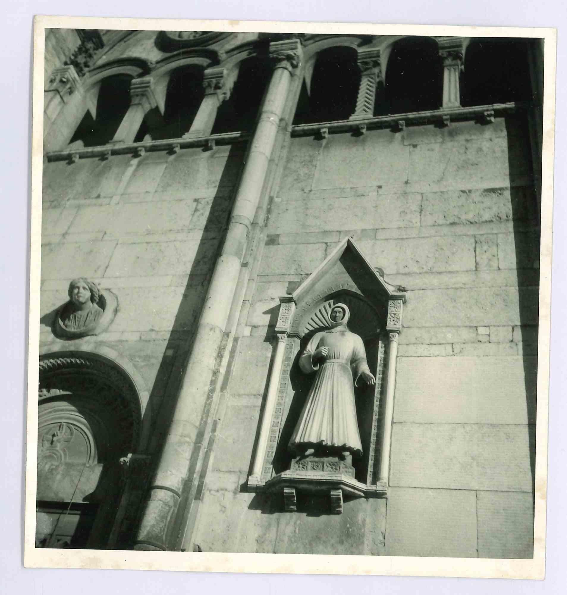 Unknown Figurative Photograph – Mittelalterliche Kathedrale – Vintage-Foto – frühes 20. Jahrhundert