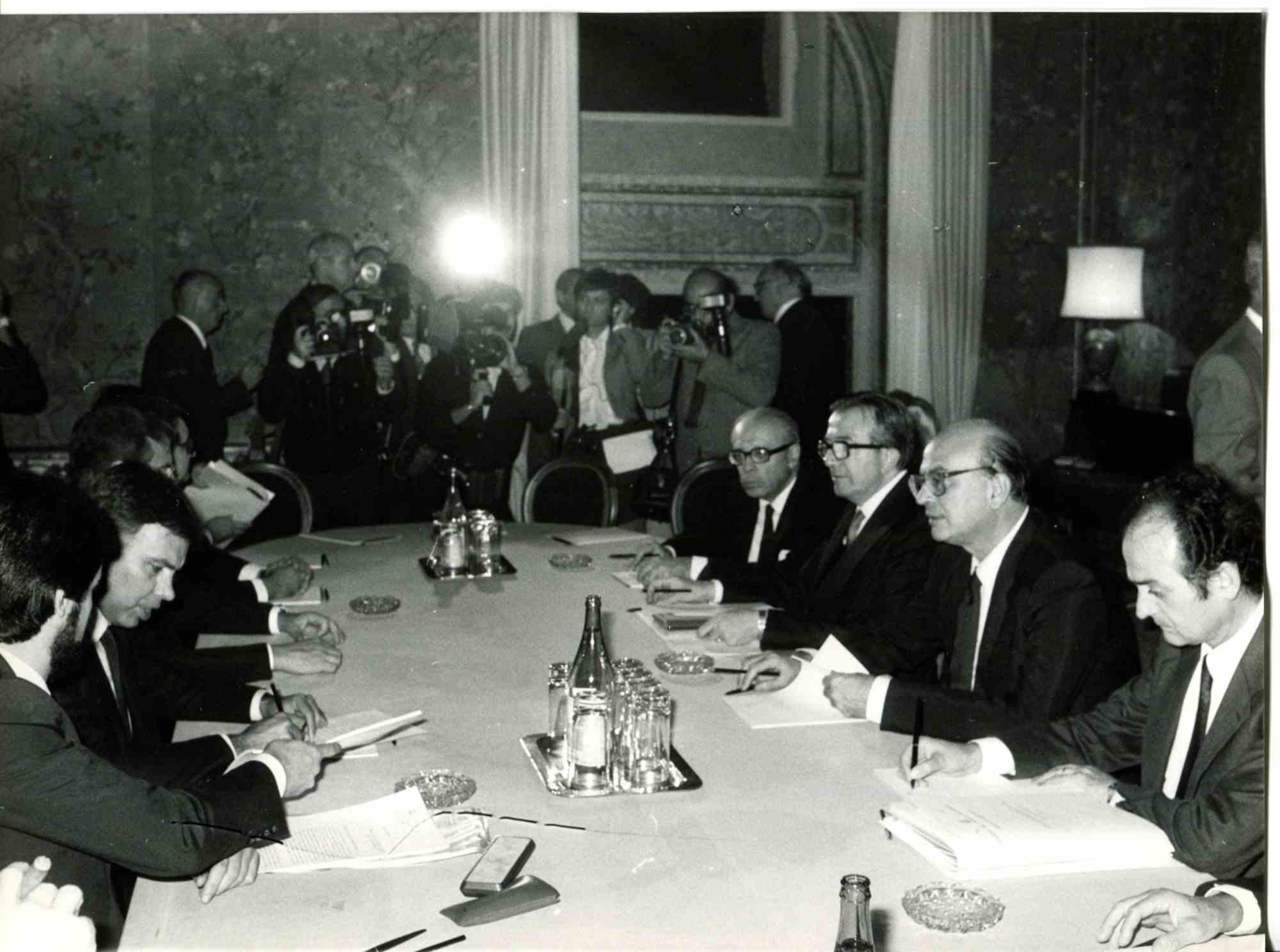 Meeting between Bettino Craxi and Felipe Gonzalez- Photo - 1980s