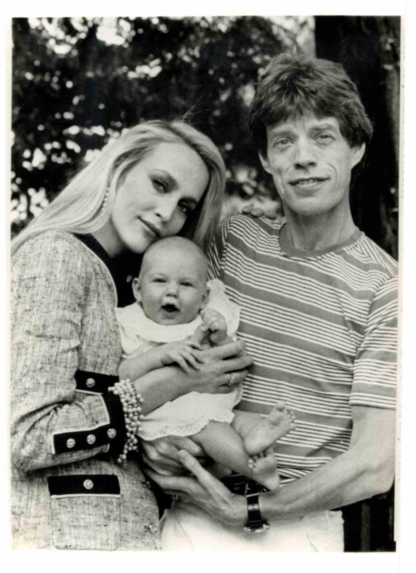 Unknown Figurative Photograph - Mick Jagger and Jerry Hall -  Photo- 1980s