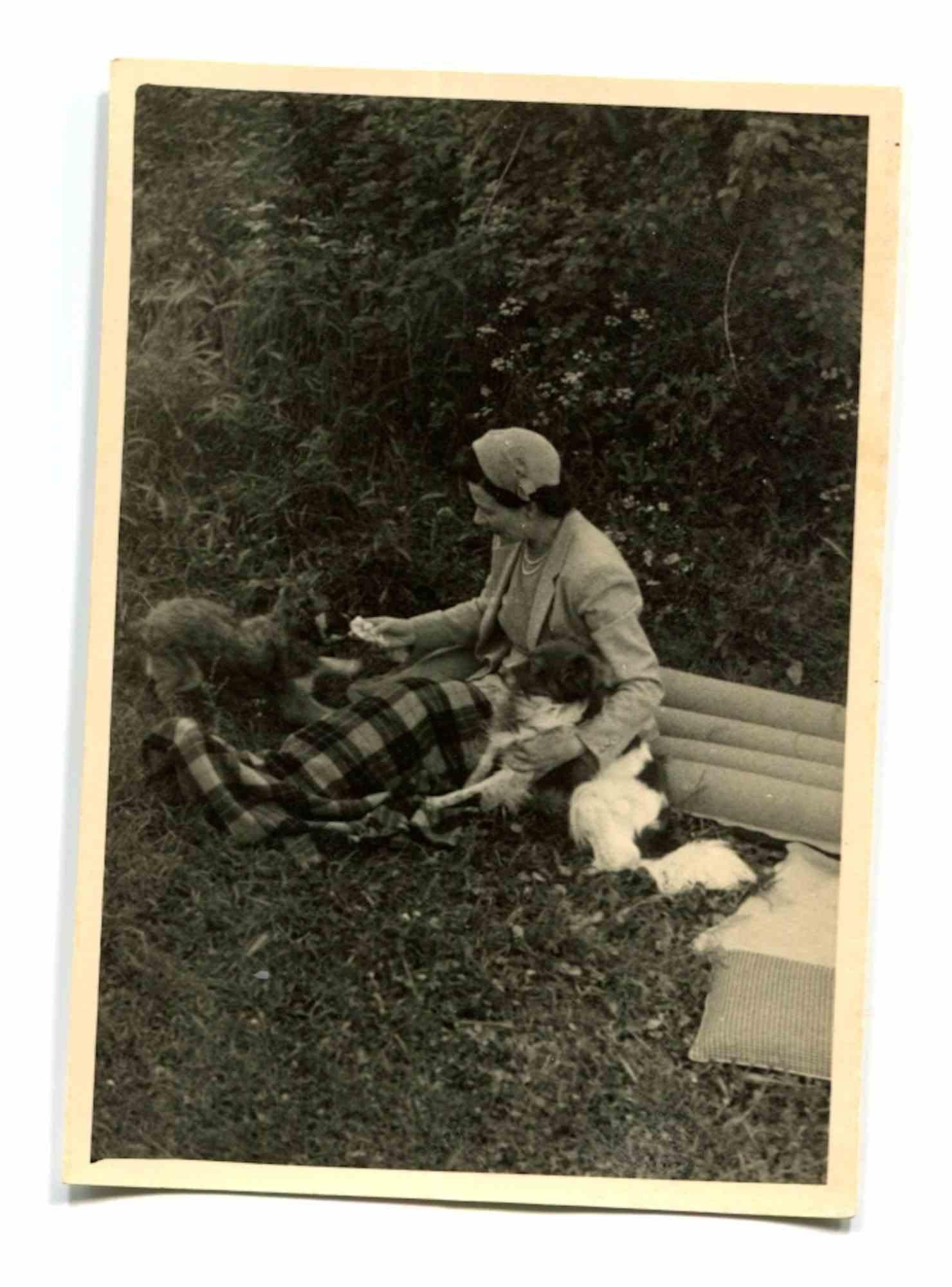 Unknown Figurative Photograph - Mrs. Gilles - Vintage Photo - Early 20th Century