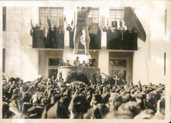 Mussolini auf den Feierlichkeiten zu Ehren von Filippo Corridoni – Vintage-Foto – 1930er Jahre