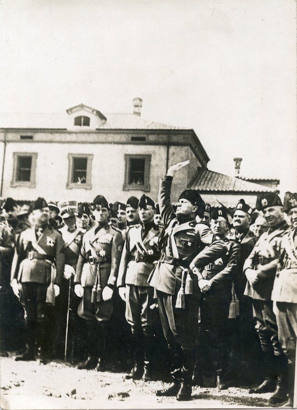 Unknown Black and White Photograph - Mussolini In Oath Ceremony - Vintage Photograph 1935