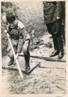 Mussolini With Shovel - Vintage Photo 1937