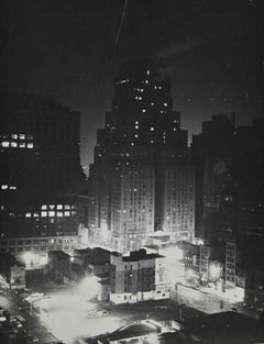 New Yorker Hotel, New York - Photo - Mid 20th Century