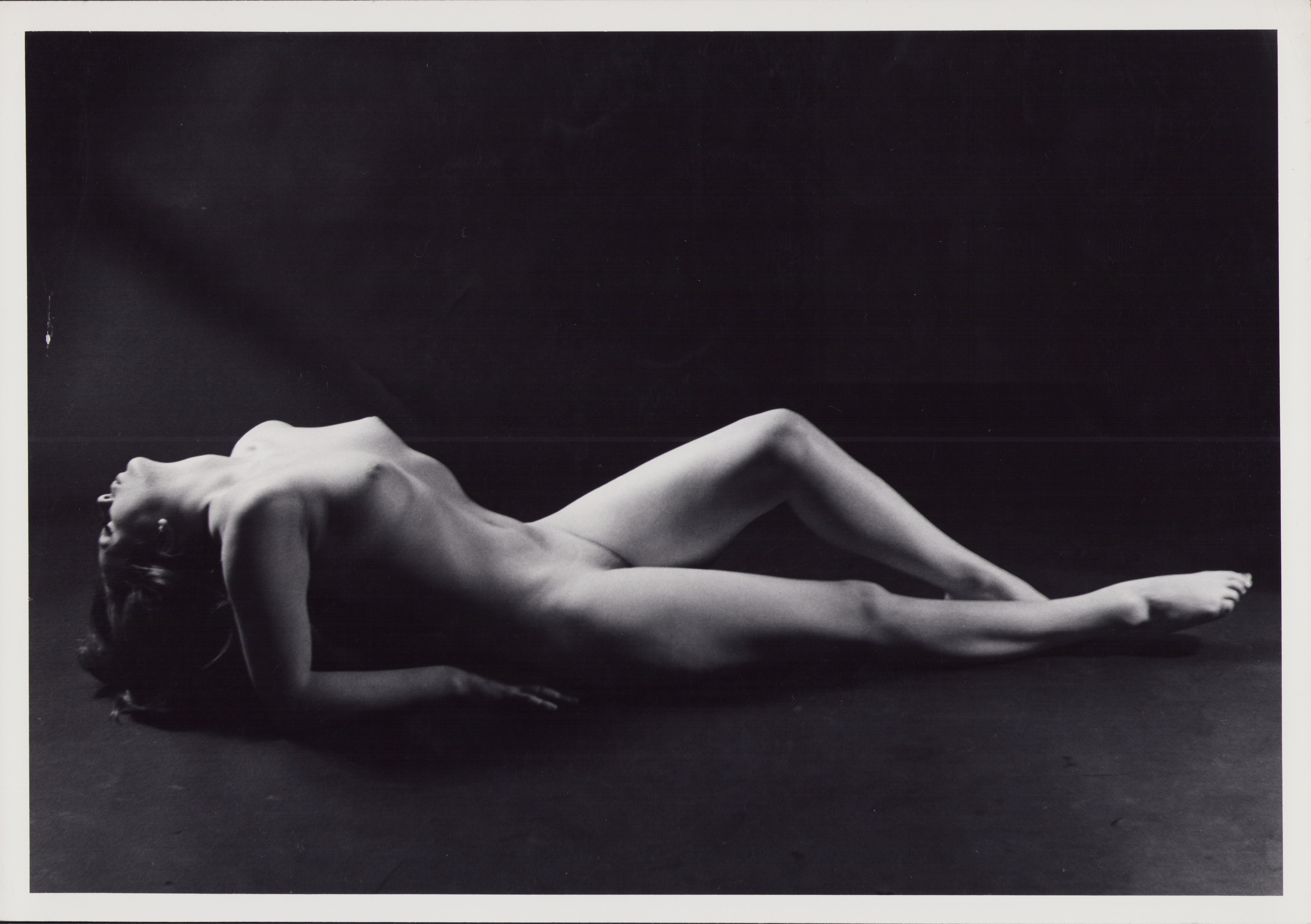 Unknown Nude Photograph - Nude of a Woman