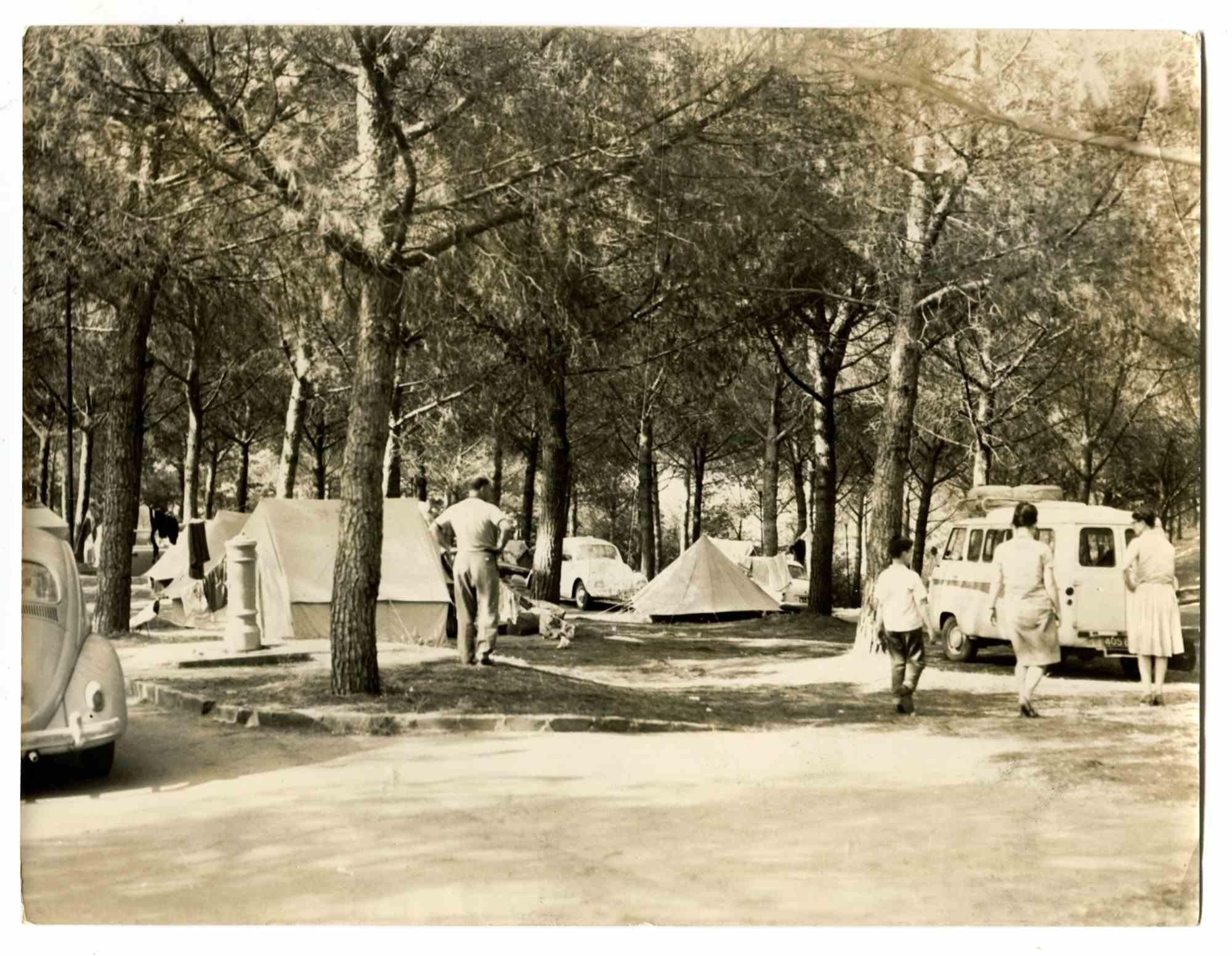 Unknown Portrait Photograph - Old Days - Camping - Vintage Photo - mid-20th Century