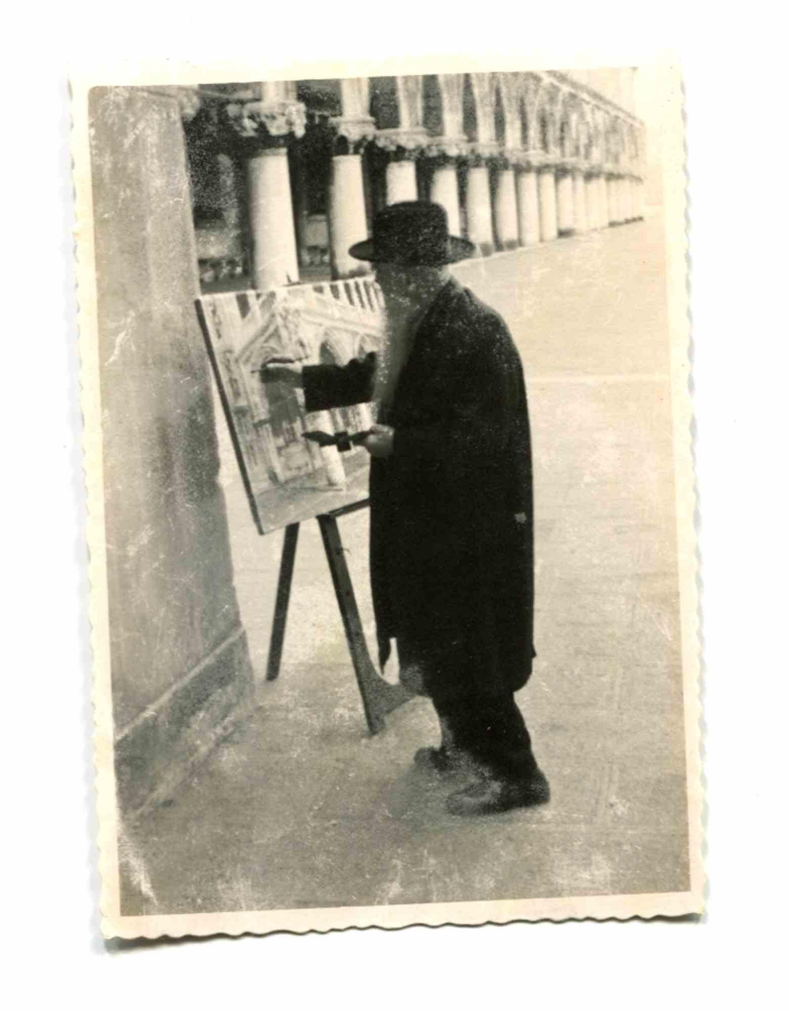 Unknown Figurative Photograph – Old Days – Gemälde in San Marco, Venedig – Vintage-Foto – frühes 20. Jahrhundert
