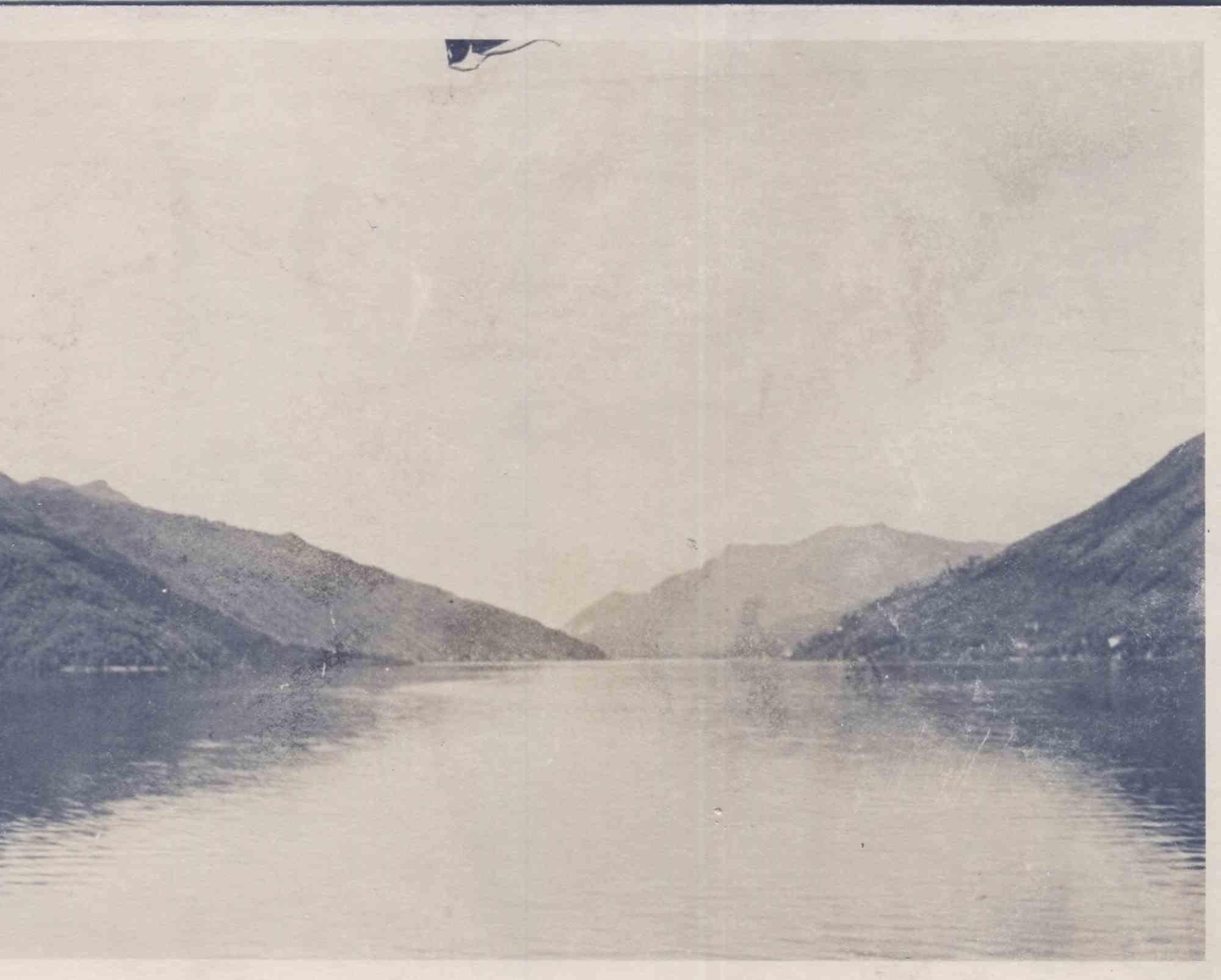 Unknown Figurative Photograph - Old days Photo - Mountain and Lake - Vintage Photo - Mid-20th Century