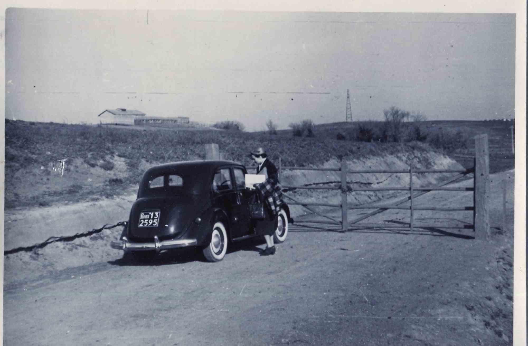 Unknown Landscape Photograph - Old Days Photo - Old Car - Vintage Photo - Mid-20th Century