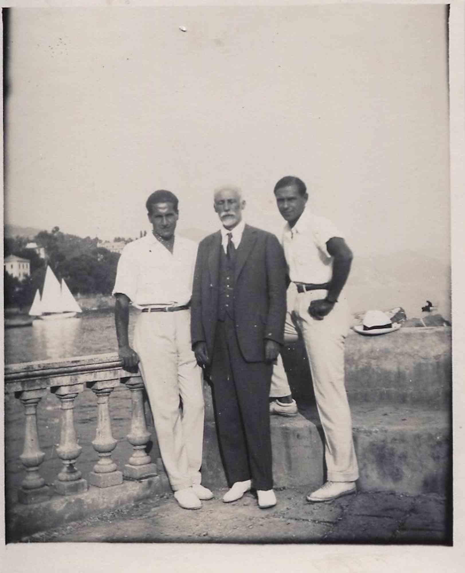 Unknown Landscape Photograph - Old days Photo - Painter Carlo Ferrari and Friends - Photo - Early 20th Century