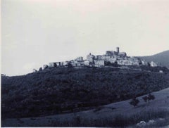 Photo Old Days - Village on Top-hill - Photo vintage - milieu du 20e siècle