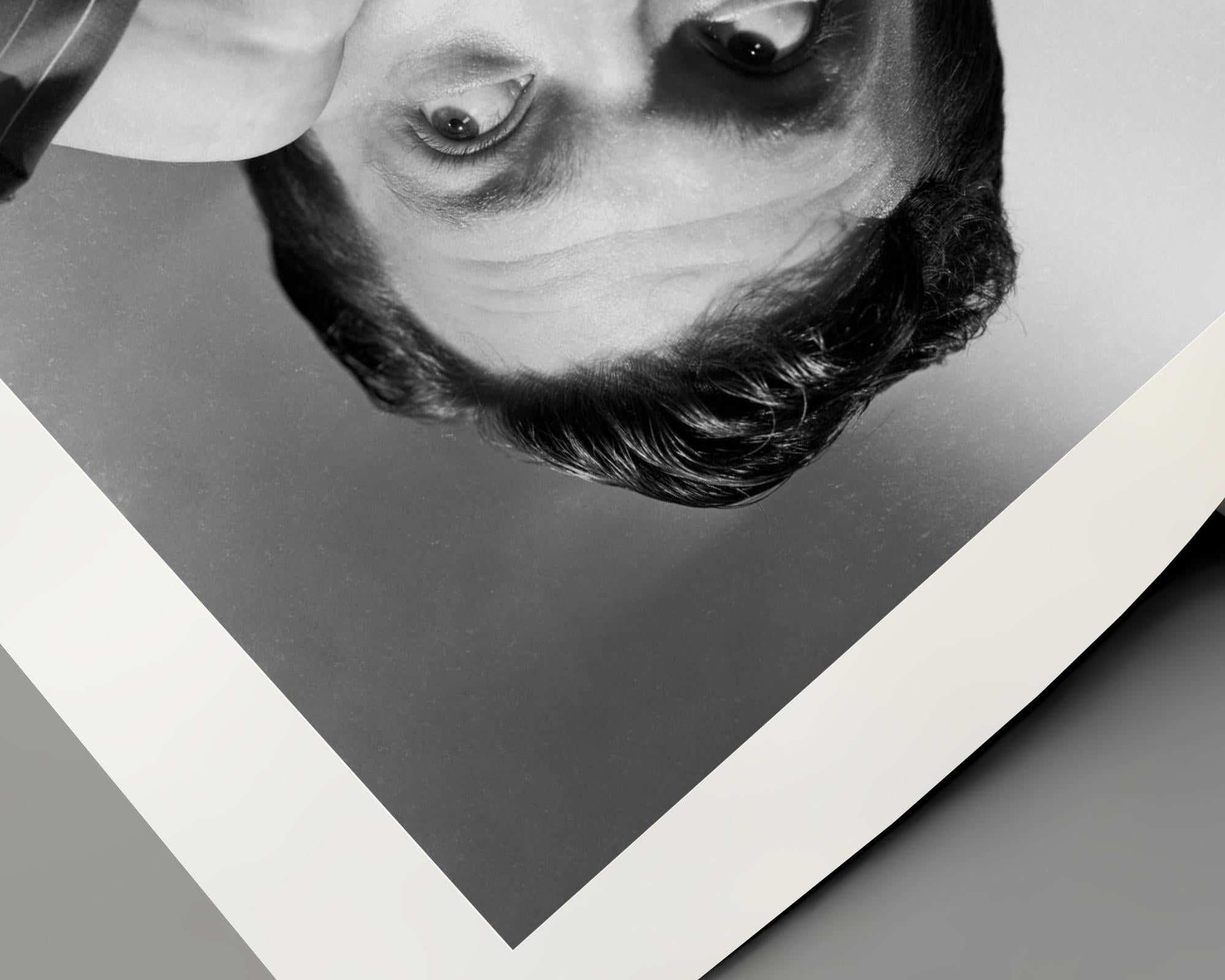 Orson Welles Klassisches Studio-Porträt (Zeitgenössisch), Photograph, von Unknown