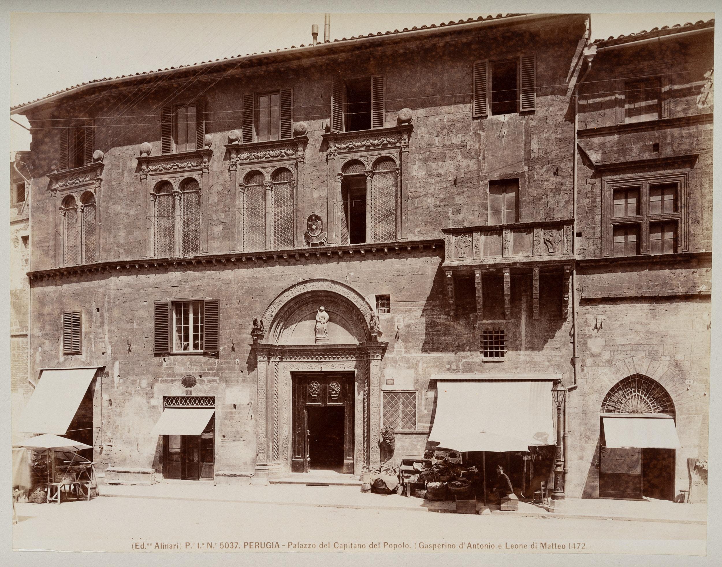 Palazzo del Capitano del Popolo, Perugia - Photograph by Fratelli Alinari