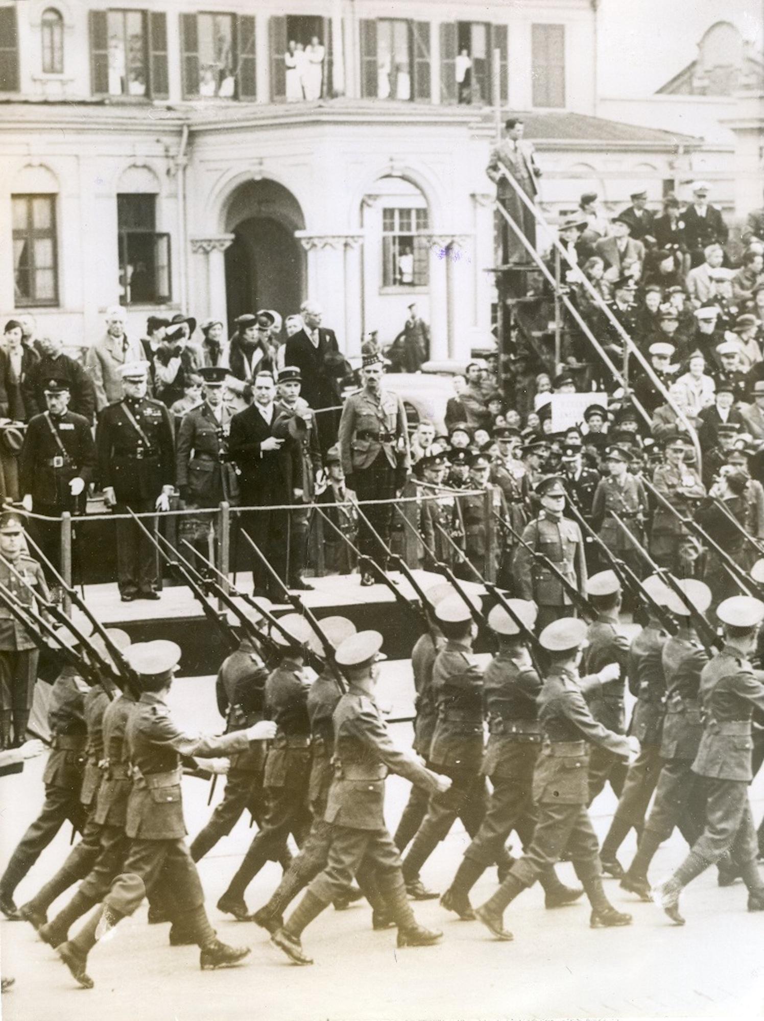 Unknown Black and White Photograph - Paramilitary Procession in Shanghai - Vintage Photo 1939