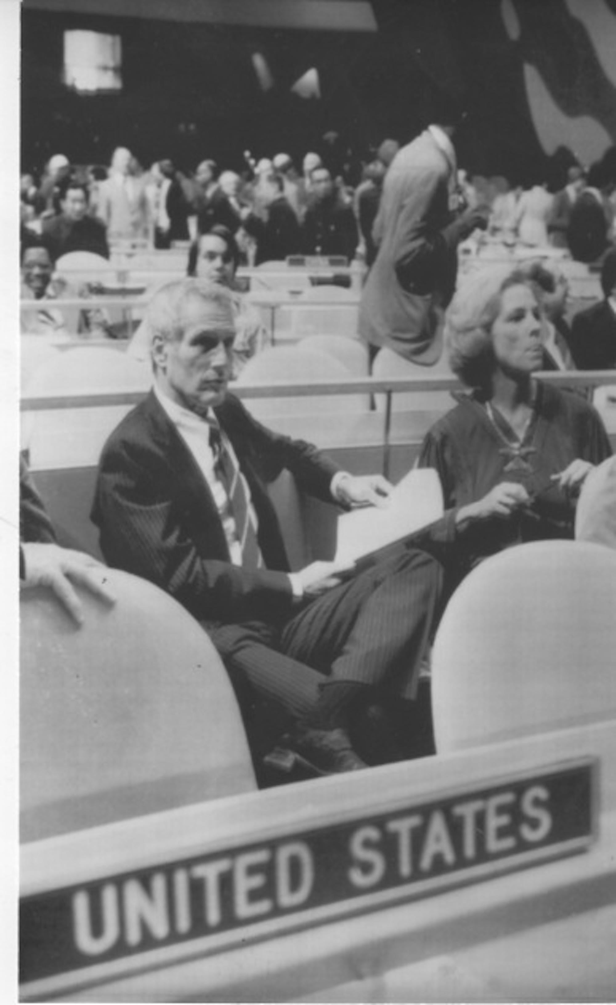 Unknown Figurative Photograph - Paul Newman at United Nations - Vintage Photo - 1978