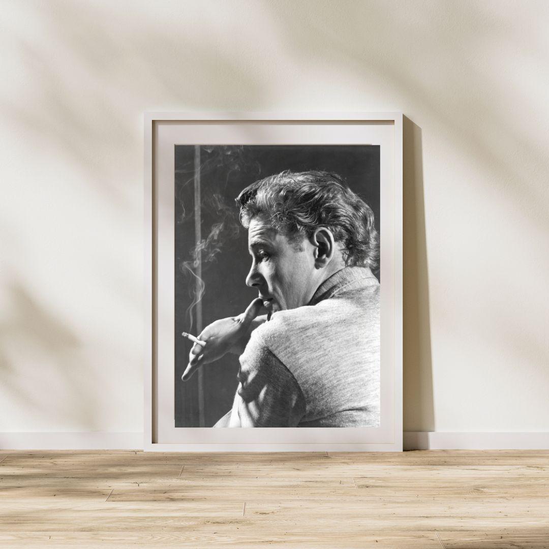 Peters O'Toole Fumo - Photograph di Unknown
