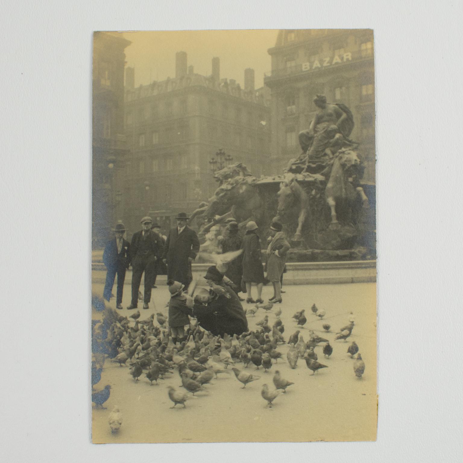 Pigeons feeding in Lyon France 1927, Silver Gelatin Black and White Photography For Sale 2