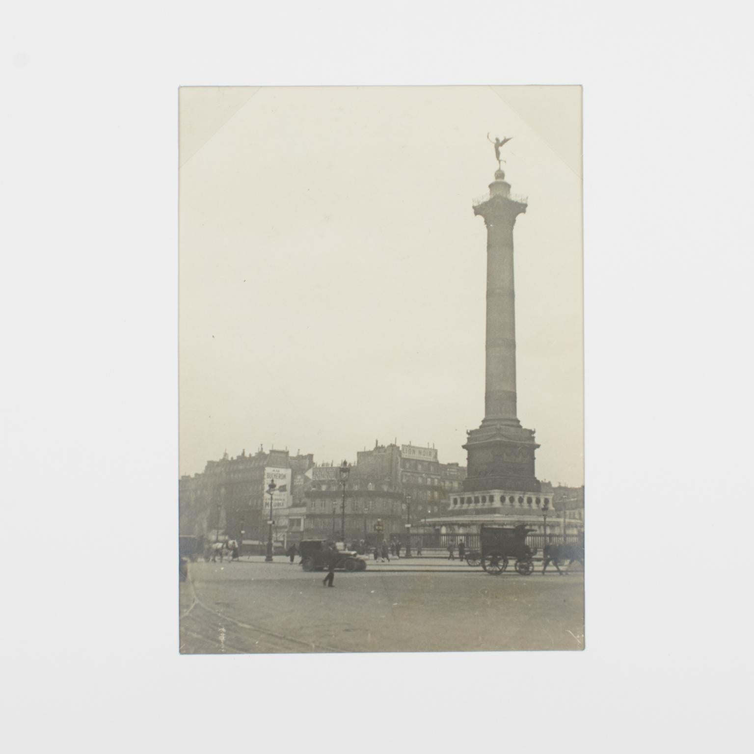 Place de la Bastille Paris, 1928 - Silver Gelatin Black and White Photography - Beige Landscape Photograph by Unknown