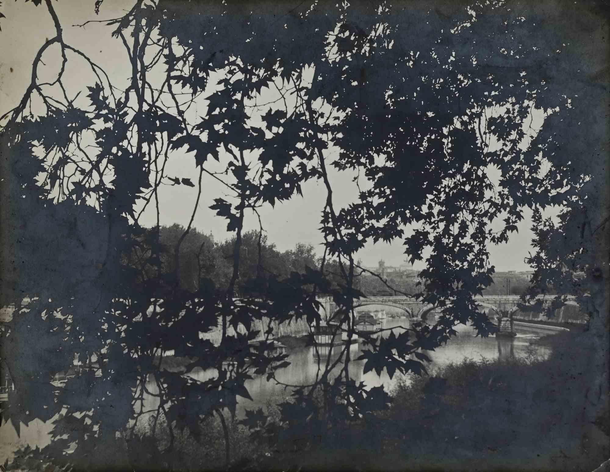 Unknown Landscape Photograph - Ponte Regina Margherita,  Rome - Vintage Photo - 20th Century