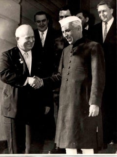 Portrait Jawaharlal Nehru with Nikita Krusciov B/W photographic - 1960s