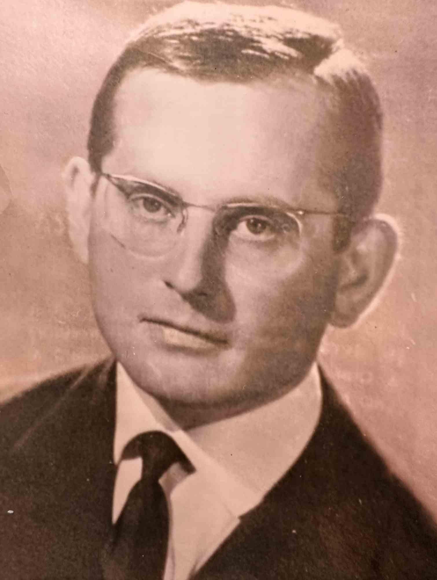 Figurative Photograph de Unknown - Retrato de Daniel Godot - Años 60