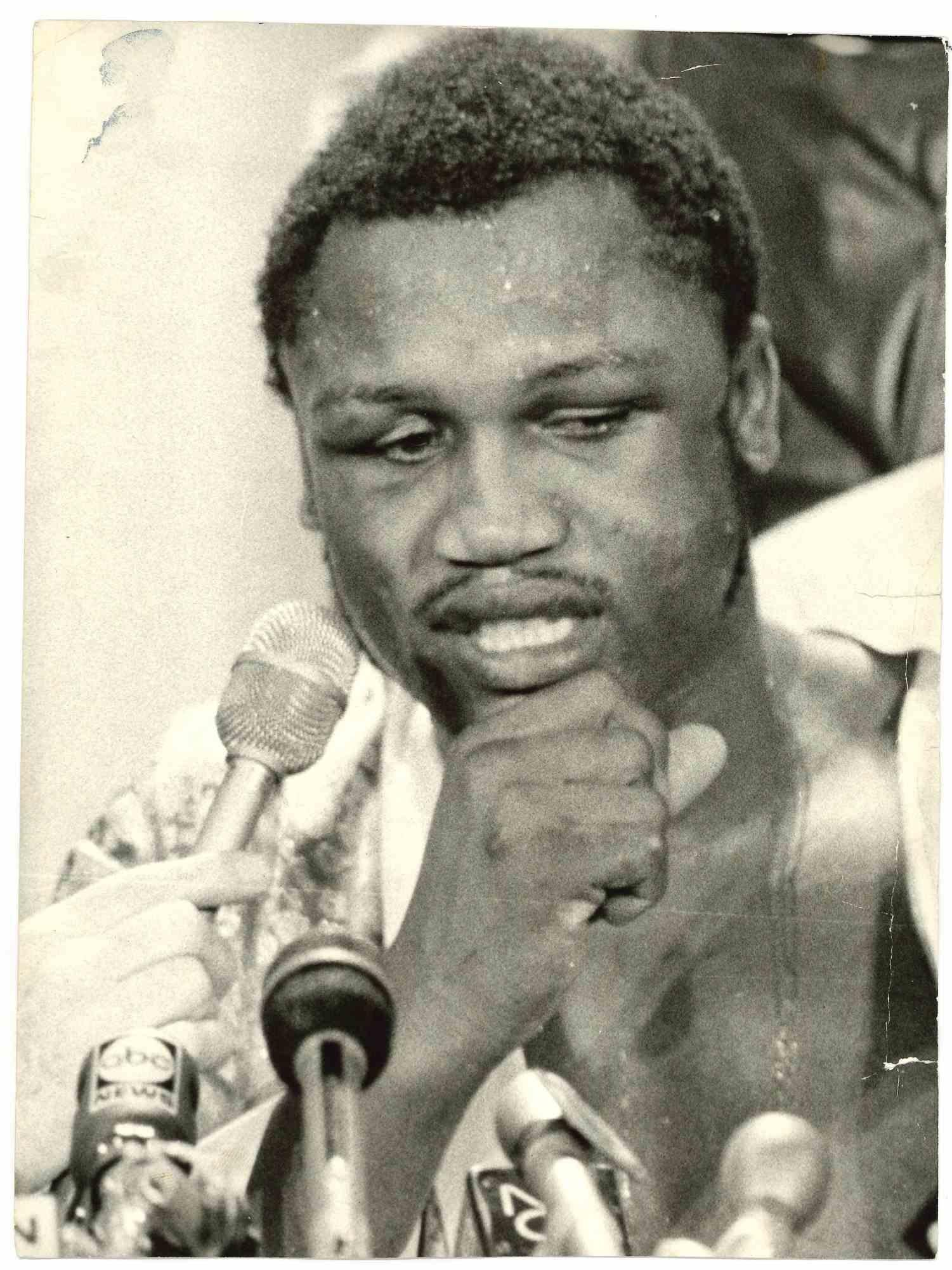 Unknown Figurative Photograph - Portrait of Joe Frazier - Photograph - 1970s