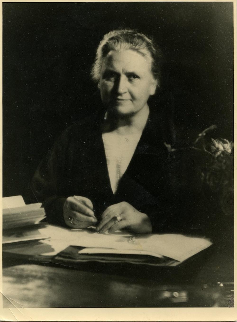Unknown Portrait Photograph - Portrait of Maria Montessori by Studio Vasari - Vintage b/w Photo - 1940s