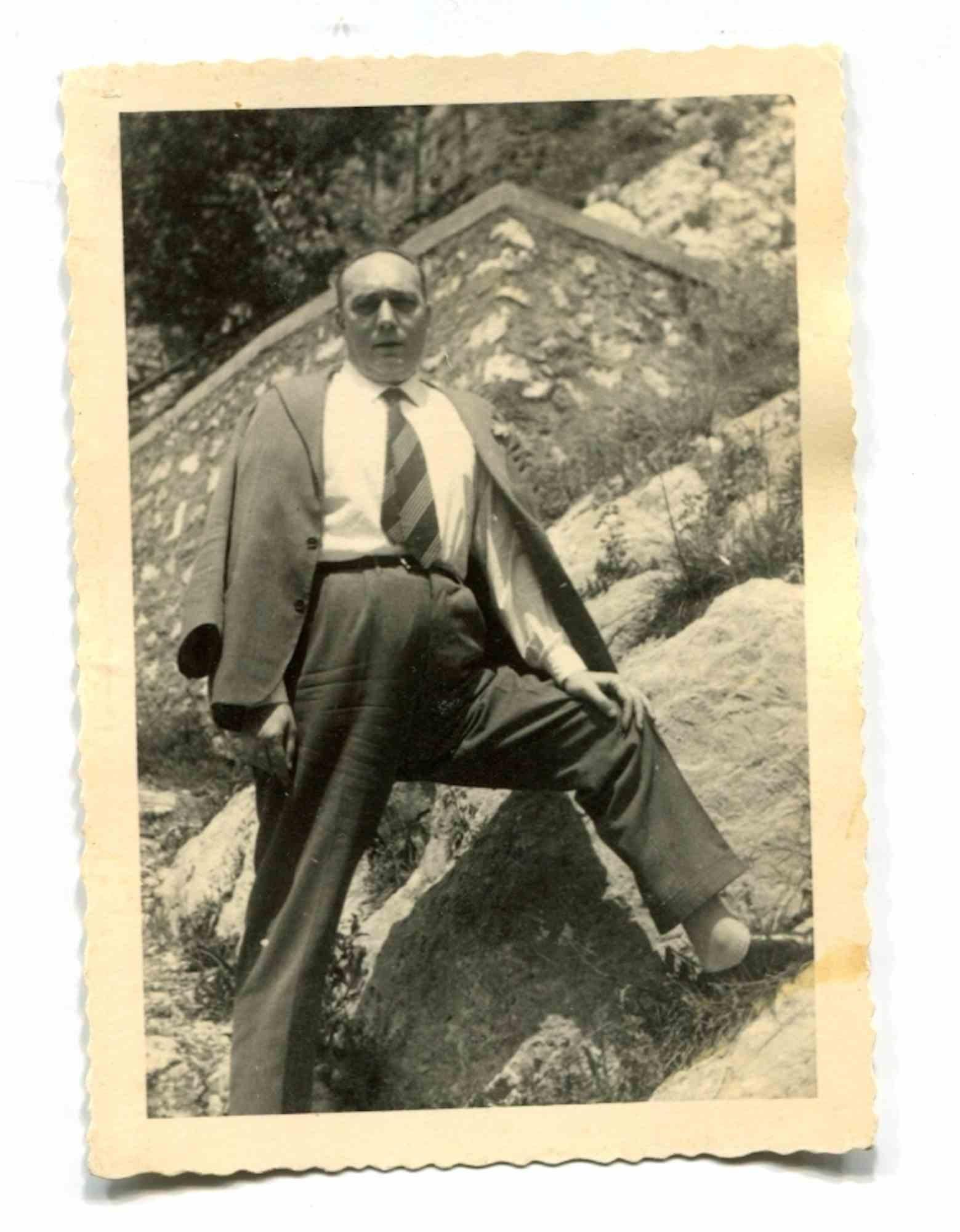 Unknown Figurative Photograph – Porträt von Herrn Gilles – Vintage-Foto – frühes 20. Jahrhundert
