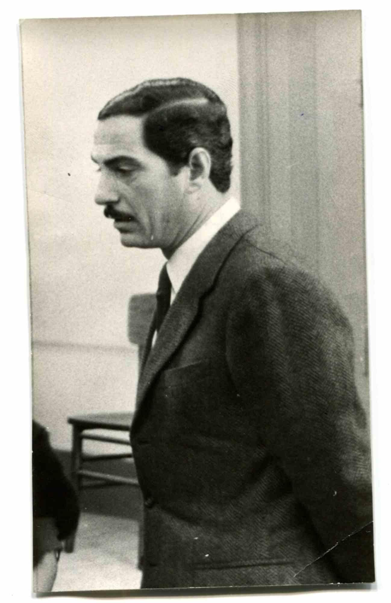 Unknown Figurative Photograph - Portrait of Nino Manfredi - Photo - 1960s
