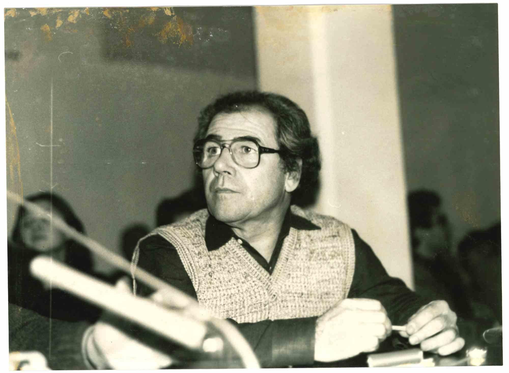 Landscape Photograph Unknown - Portrait de Pino Zac  Photographie vintage des années 1970
