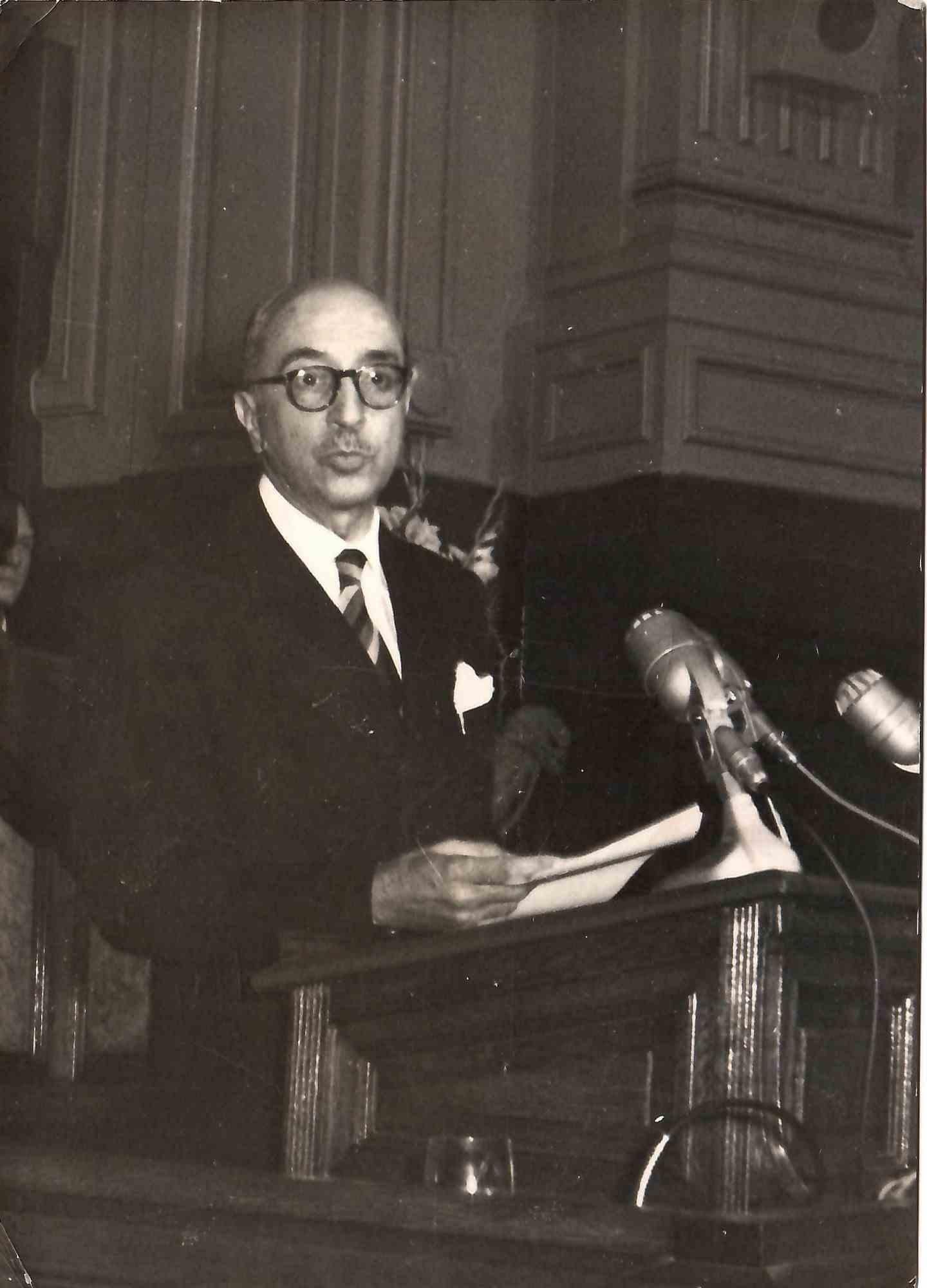 Unknown Black and White Photograph - Portrait of Prof. Giuseppe Lugli  - Original Photos - Mid-20 Century
