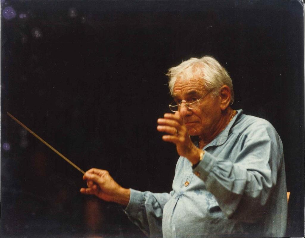 Unknown Figurative Photograph - Portraitt of Leonard Bernstein while Conducting - Color Photo- 1980s