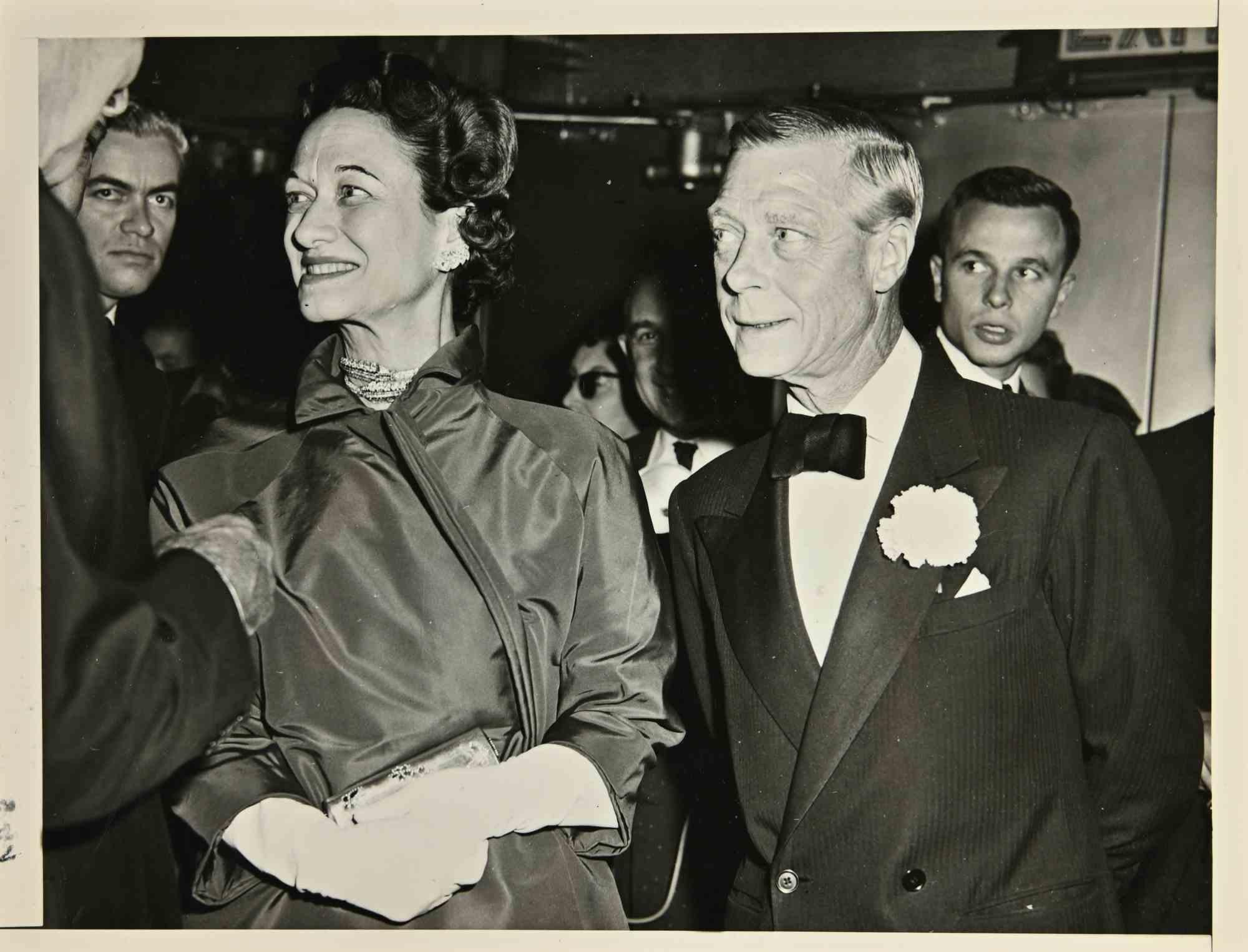 Figurative Photograph de Unknown - El Príncipe Eduardo y Wallis Simpson - Fotografía de época - Años 60