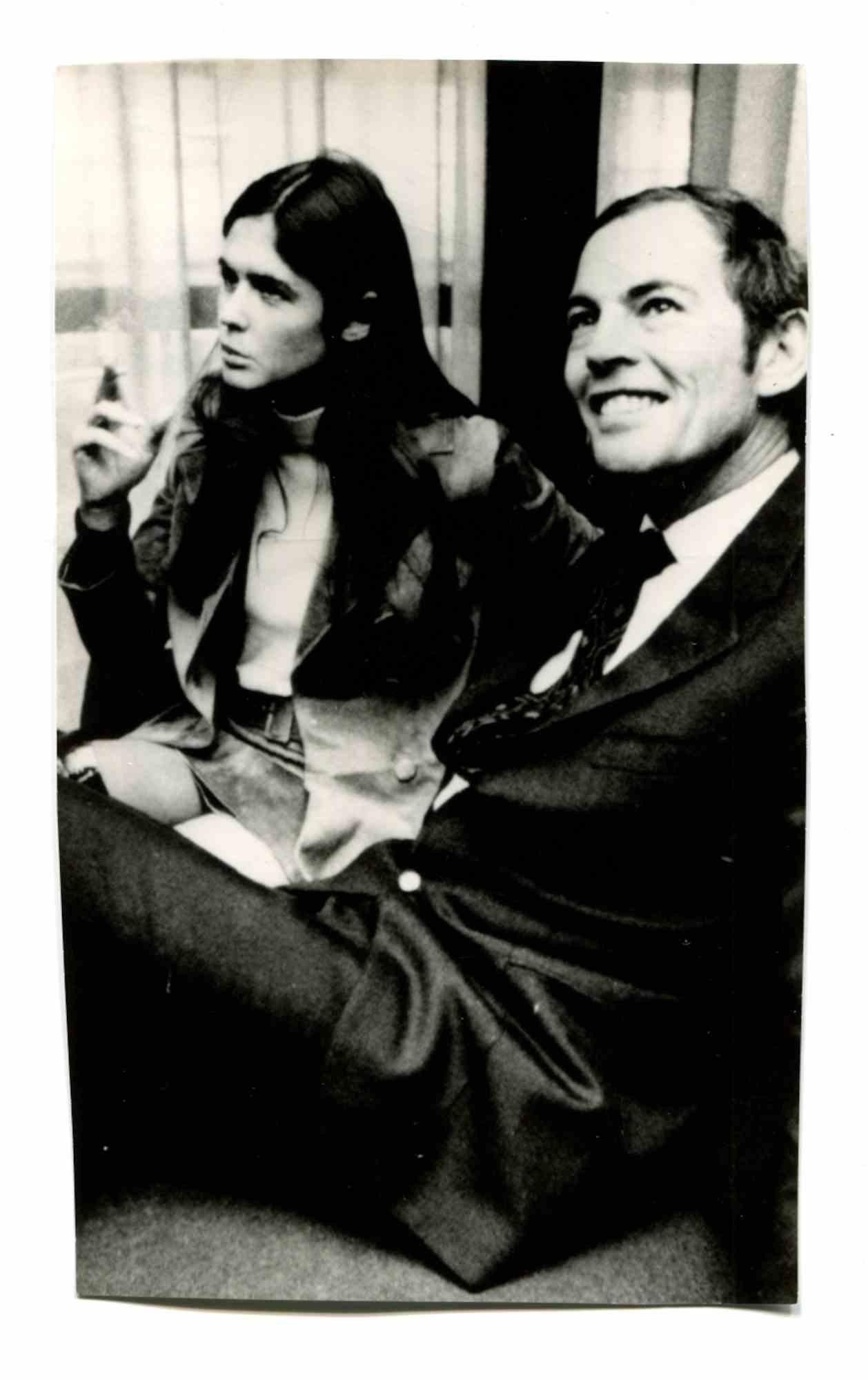 Figurative Photograph de Unknown - Prof. Christiasn Barnard - Foto de época - Años 70