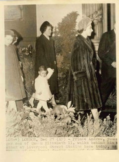 Königin Elizabeth und Prince Andrew - Vintage Foto - 1960er Jahre