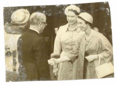 Vintage Queen Elizabeth and Princess Margareth - 1960s